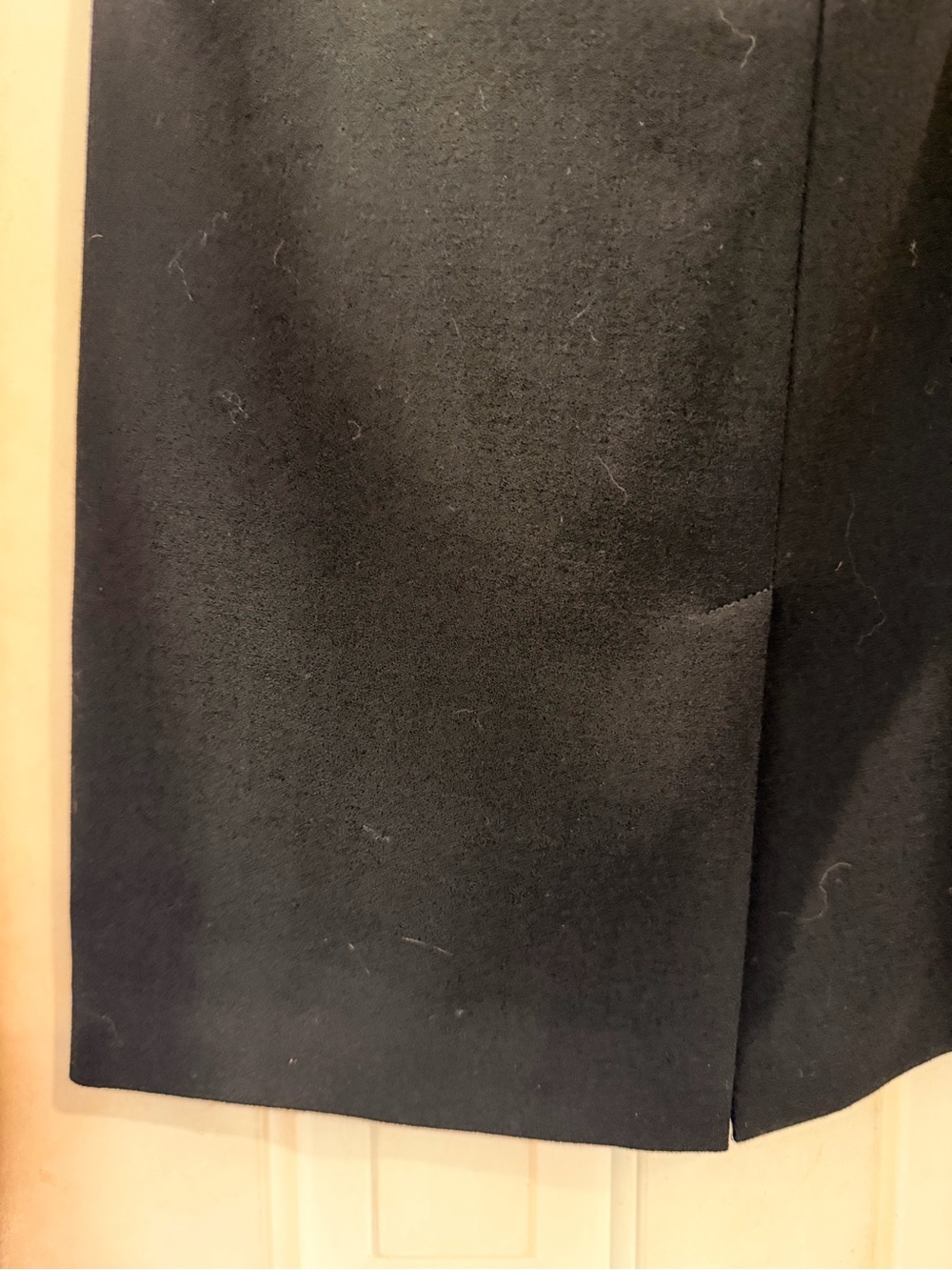 Linda Allard Ellen Tracy Black A-Line Skirt with Leather & Buckle Waist, Sz 6 - Picture 8 of 12